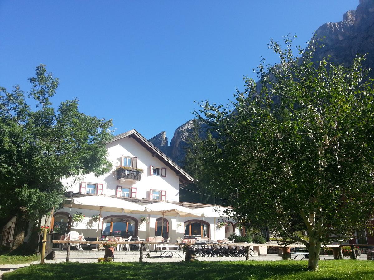 Fiames Hotel *