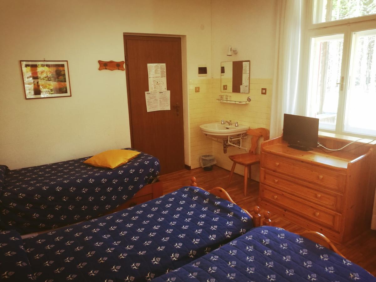 Fiames Hotel *